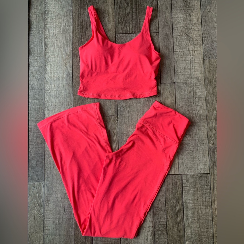 NEW Women’s coral Tank Top and yoga Pants Set